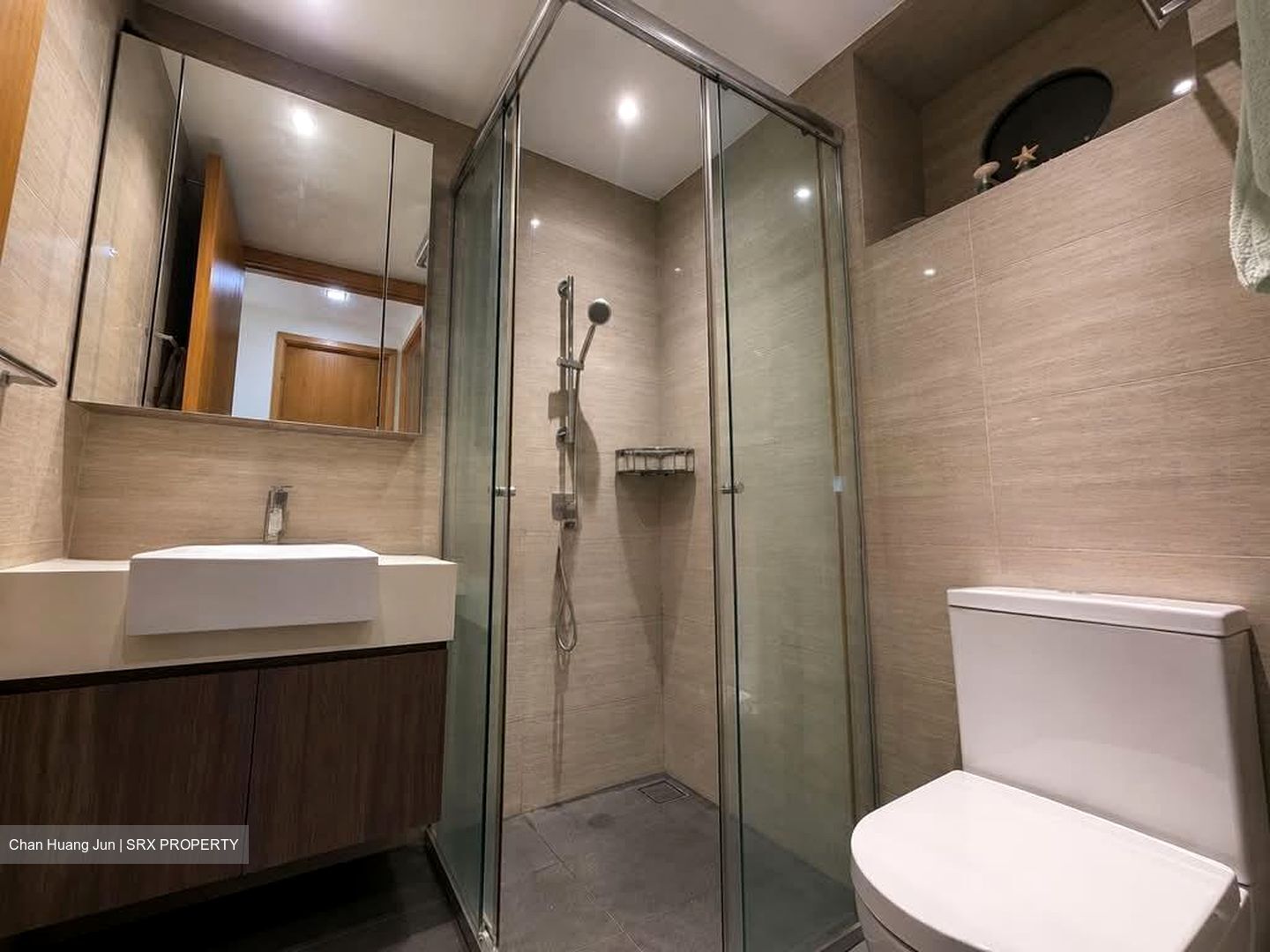 Casa Cambio (D19), Condominium #597087911